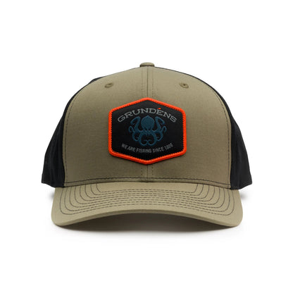 GRUNDENS KRACKEN TRUCKER HAT