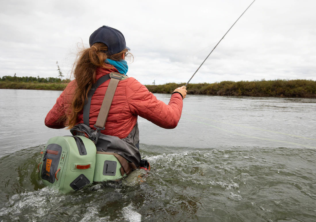 FISHPOND THUNDERHEAD SUBMERSIBLE LUMBAR