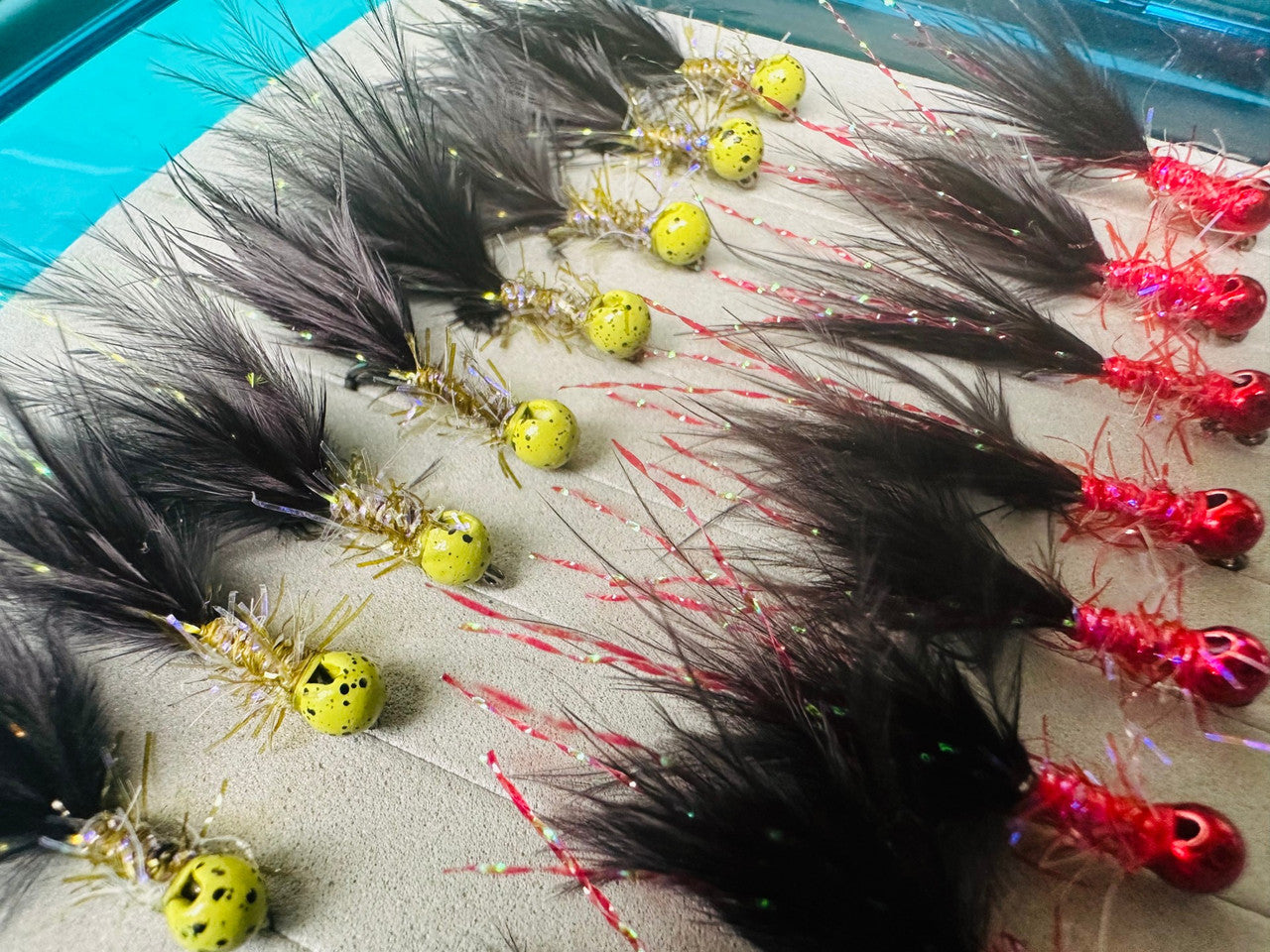 TODD'S CAMO BOMBER JIG FLY #10 BARBLESS