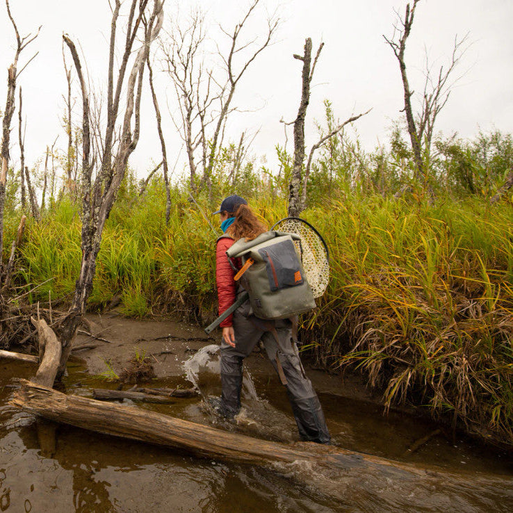 FISHPOND WIND RIVER ROLL-TOP BACKPACK