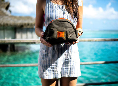 FISHPOND CABIN CREEK TOILETRY KIT