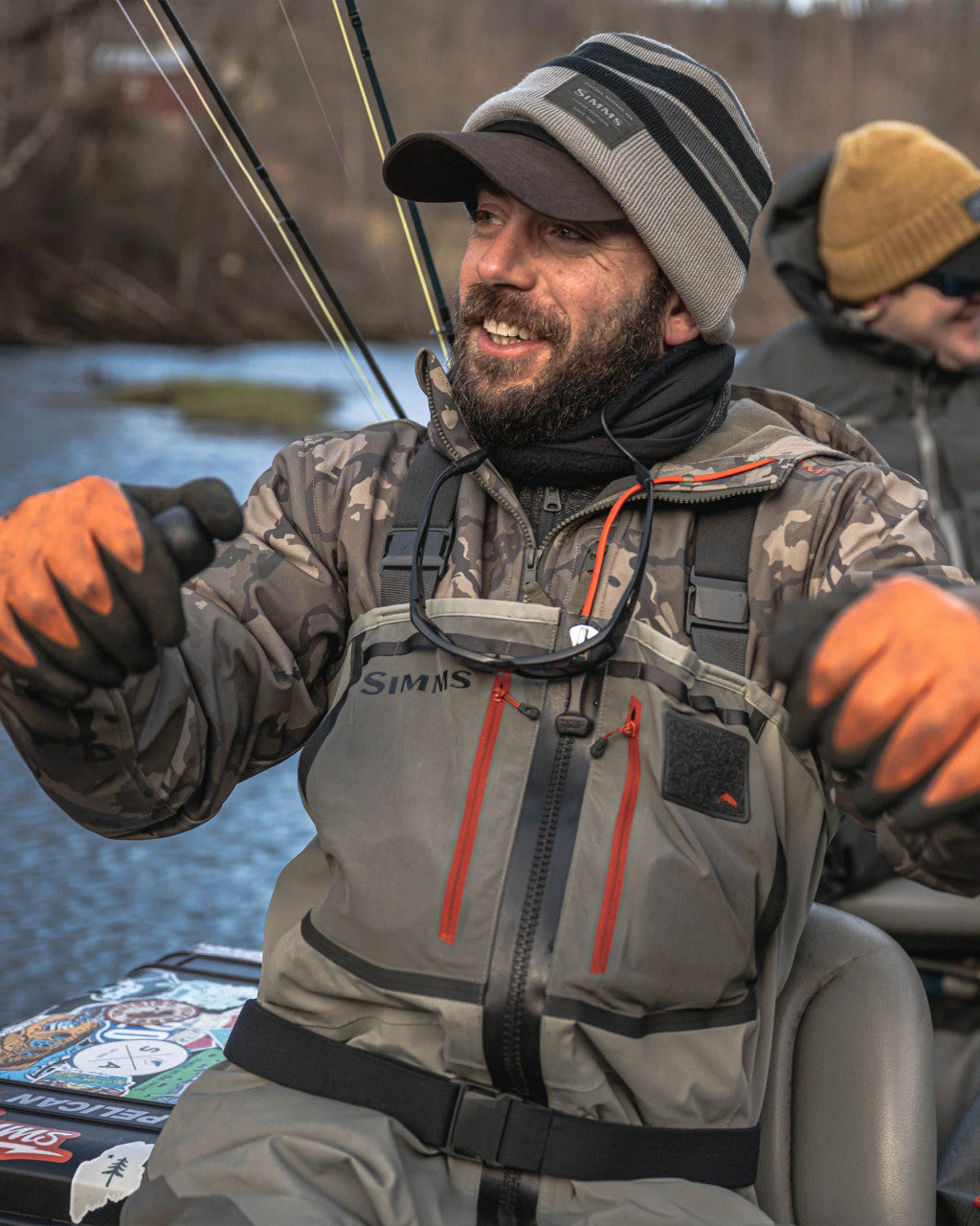 SIMMS MEN'S FREESTONE ZIP STOCKINGFOOT WADER*2023